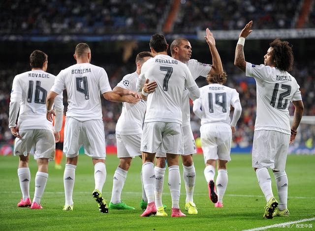 瓦塞尔超越鲍文升至马刺队史三分榜第四位