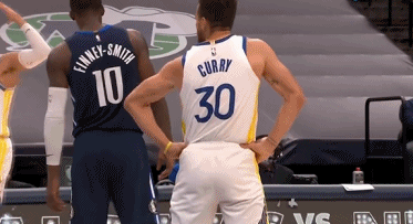 克罗斯评历史最佳11人：C罗左边锋，梅西前腰，马尔蒂尼入选（克罗斯评选史上最佳11人：C罗司职左翼，梅西担任前腰，马尔蒂尼在列）