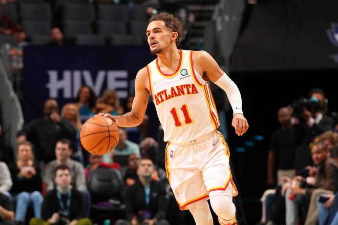 康宁汉姆空砍大三双，8次失误&关键两罚不中背锅（康宁汉姆大三双难救主，8失误+关键两罚不中成背锅点）