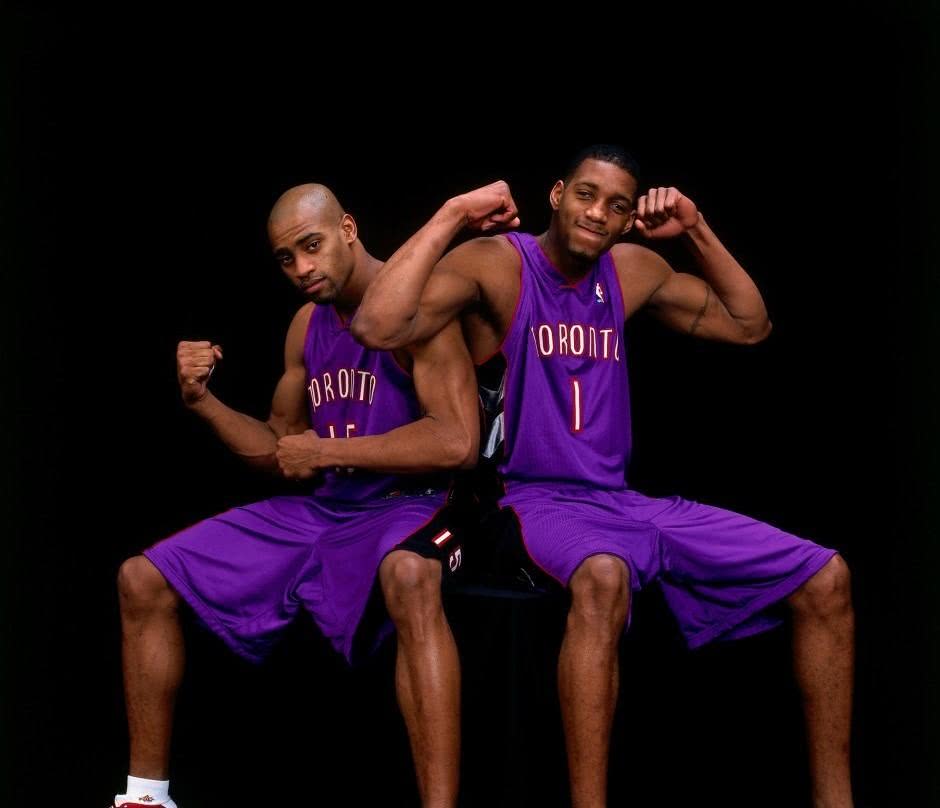 官方：赫罗纳攻击手波图左膝十字韧带撕裂，赛季报销（官方通报：赫罗纳前锋波图左膝十字韧带撕裂，本赛季提前报销）