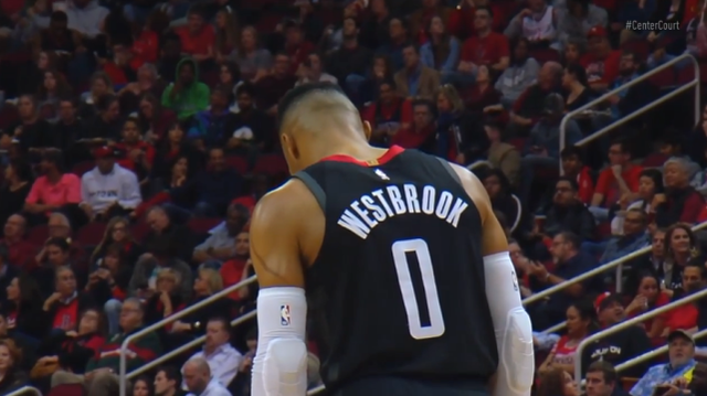 10年前的今天，姆巴佩上演职业生涯首秀（十年前今日，姆巴佩迎来职业生涯首秀）